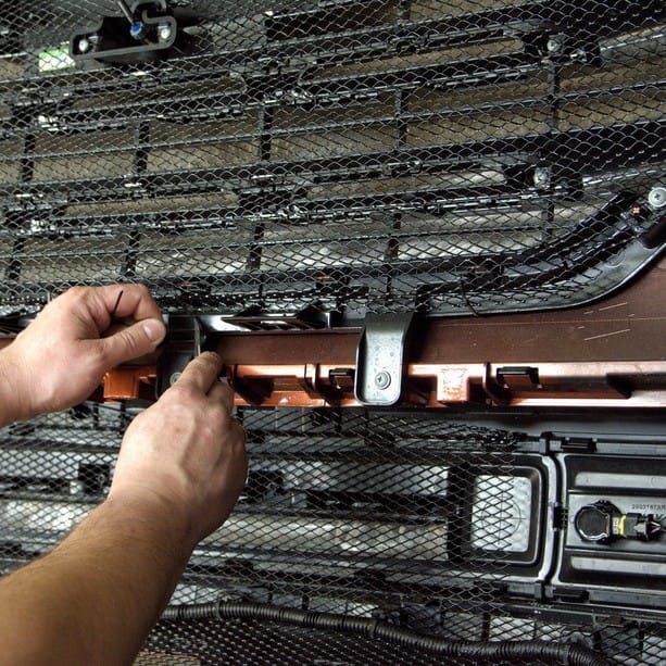 установка защиты радиатора в минске