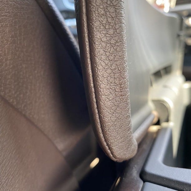 lemus_okleika_v_minske