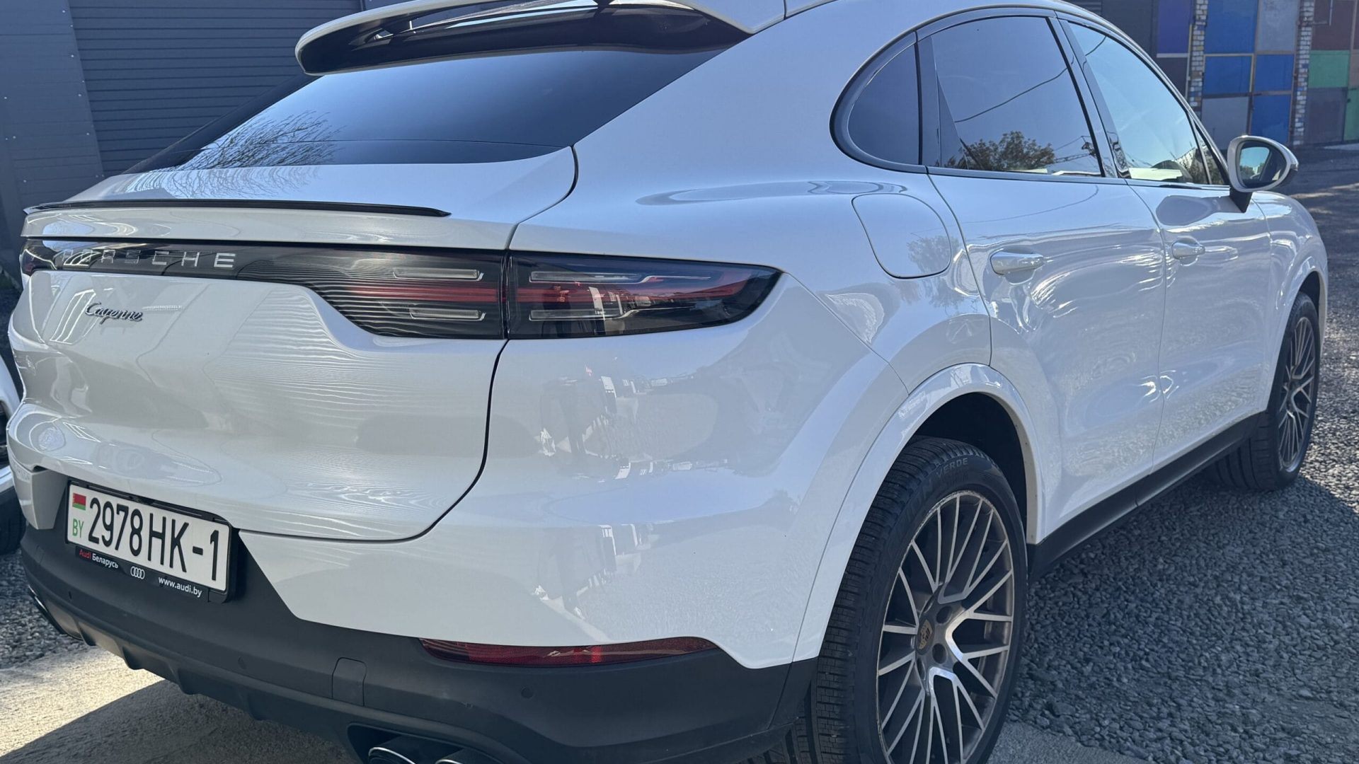 Оклейка Porsche Cayenne в Минске