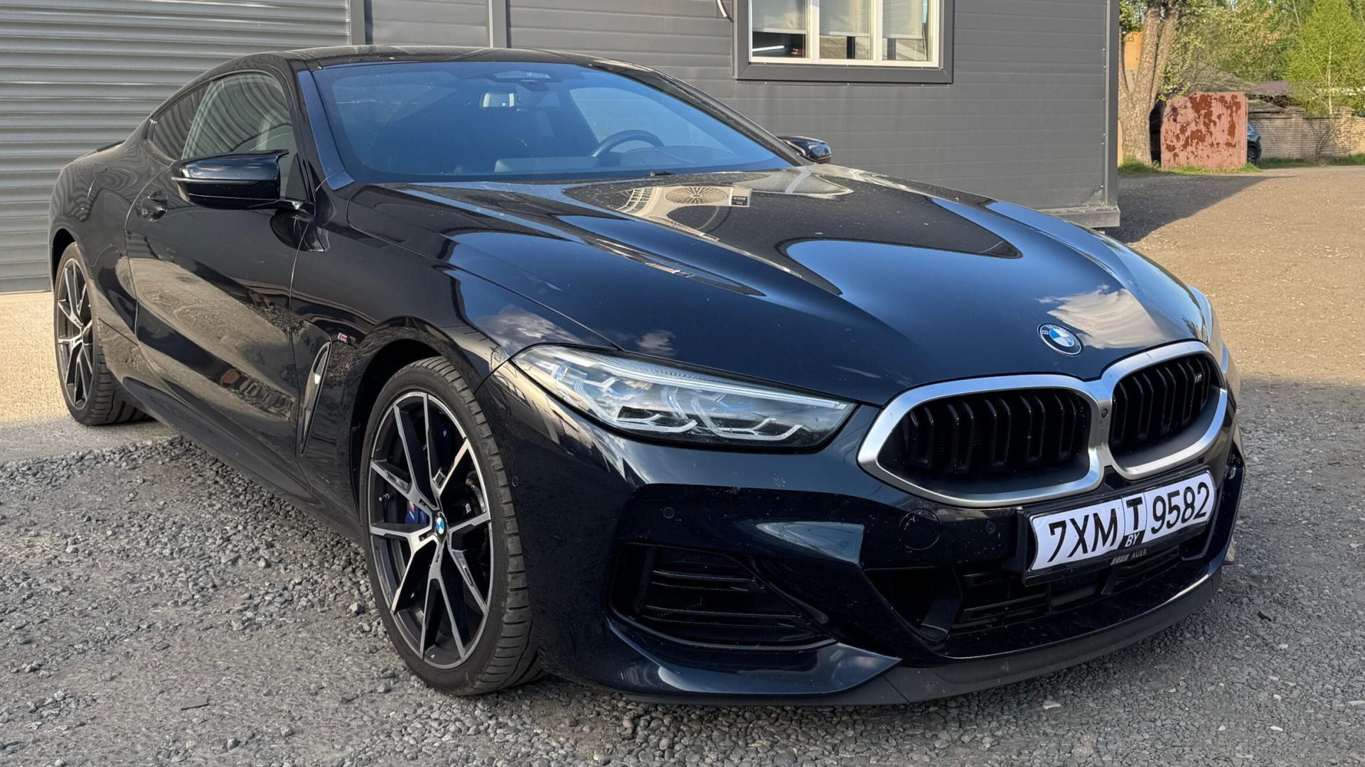 Оклейка BMW 850 до оклейки в Минске