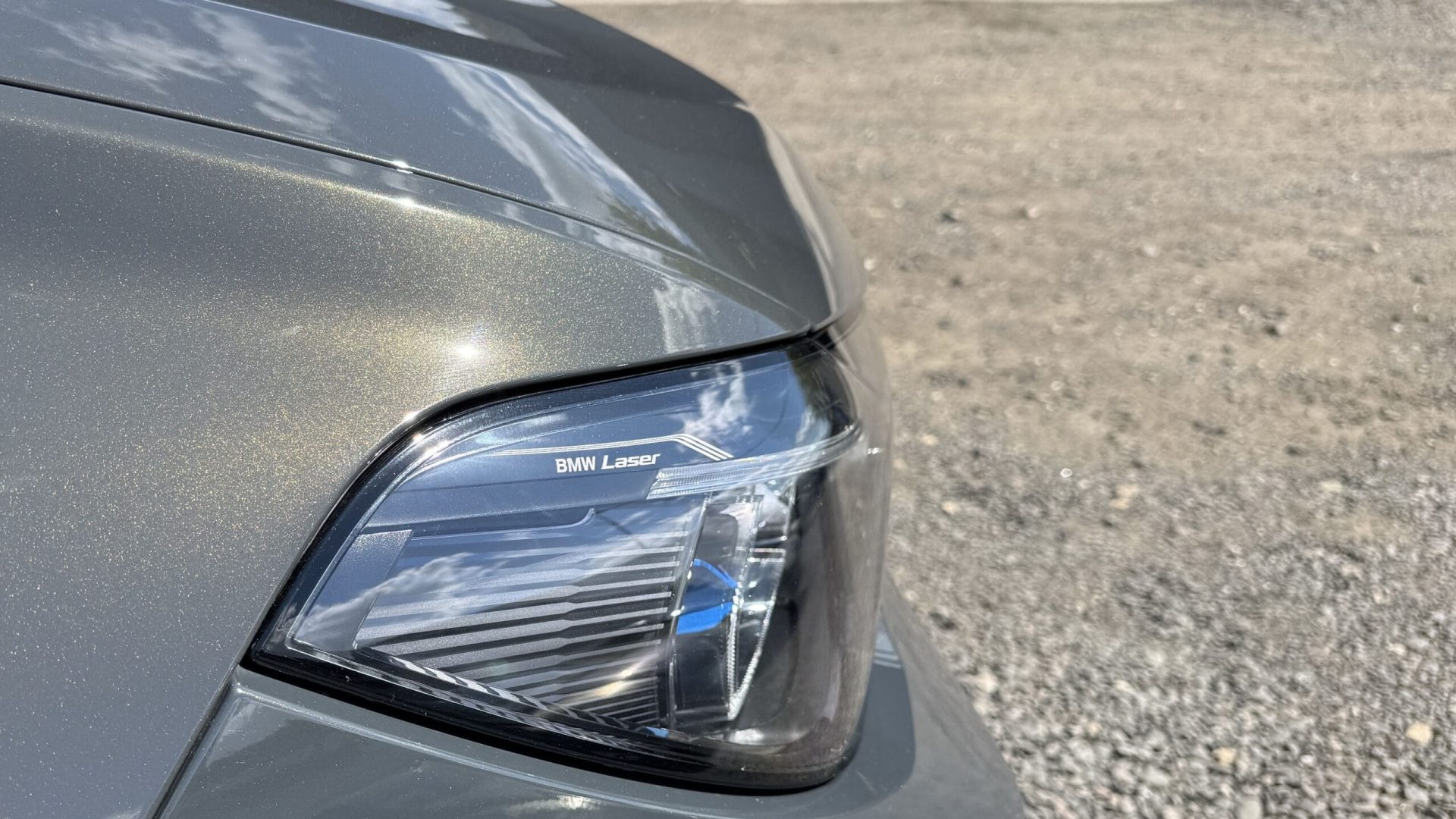 Оклейка пленкой BMW X6M в Минске