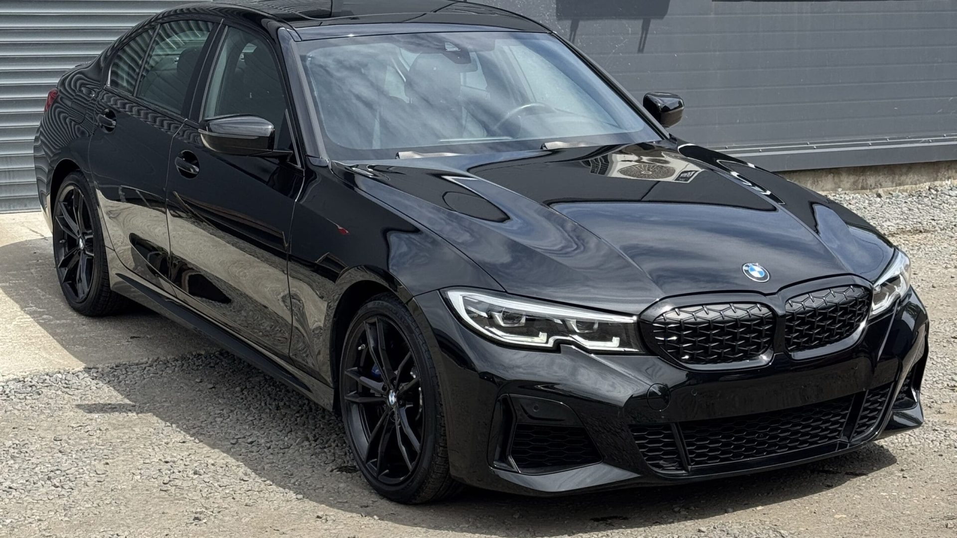 Оклейка пленкой BMW 3 G20 в Минске