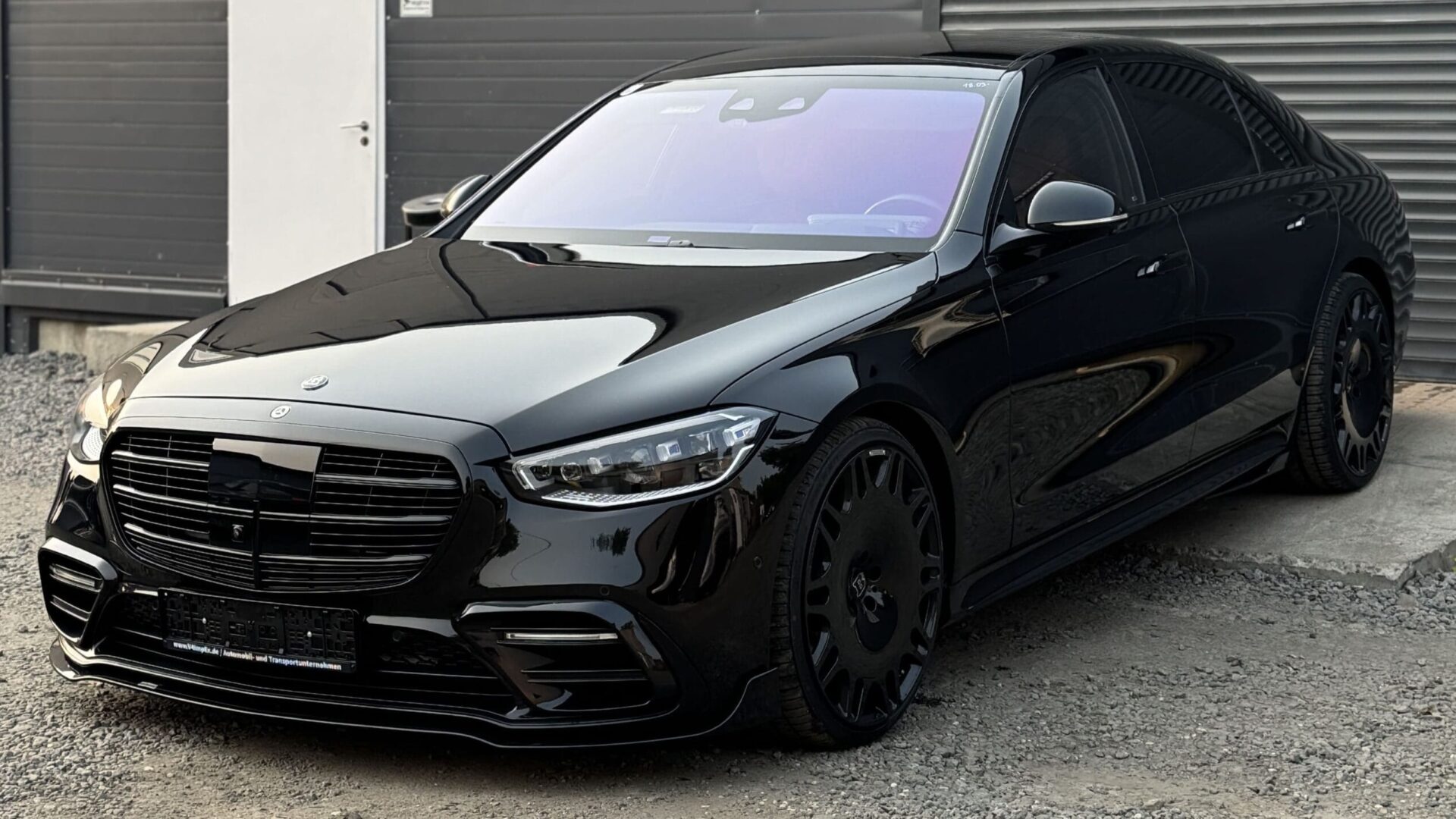 Mercedes-Benz S-Class W223 после оклейки пленкой и декорирования