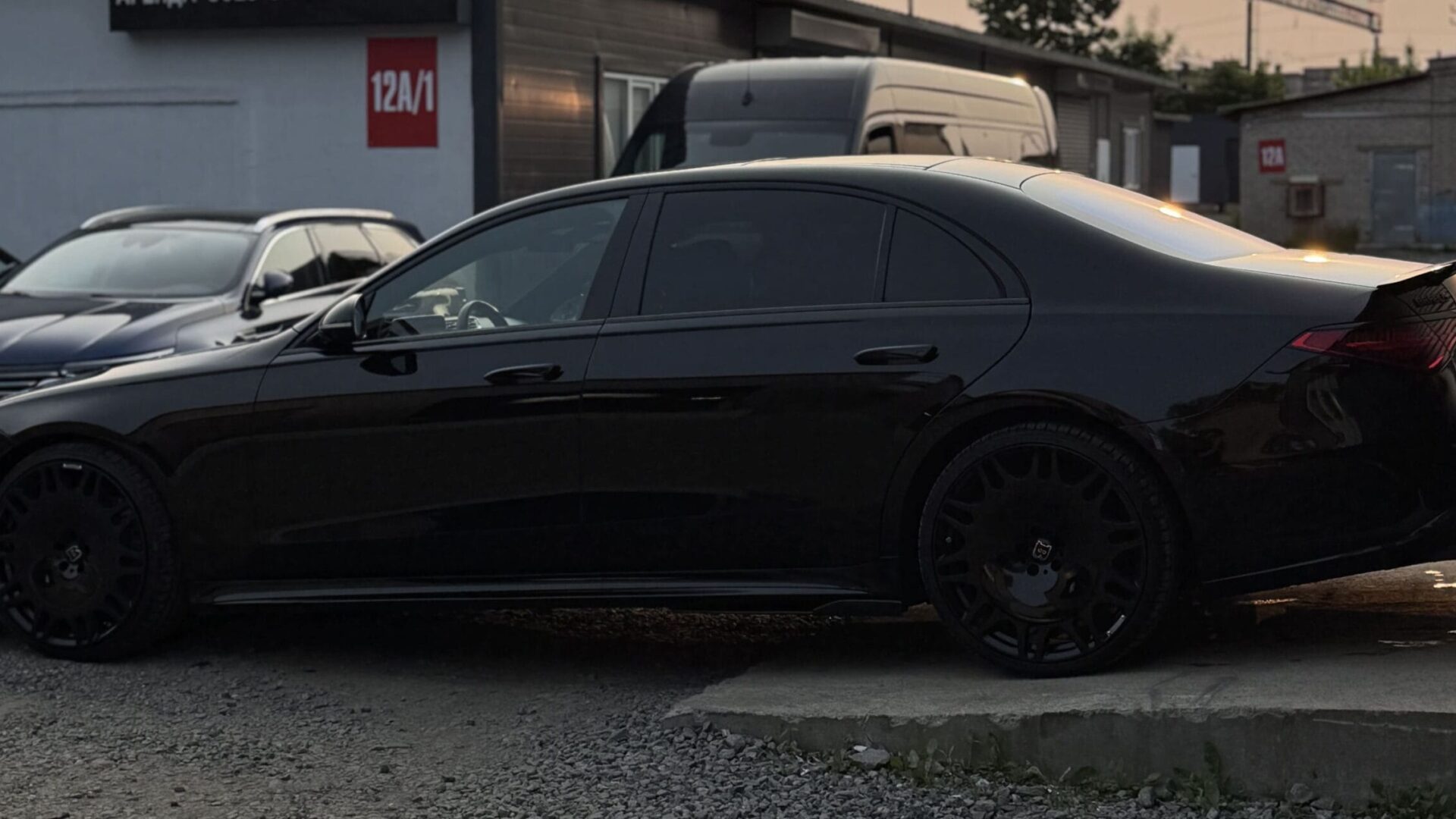 Результат детейлинга: оклейка и антихром Mercedes-Benz S-Klasse